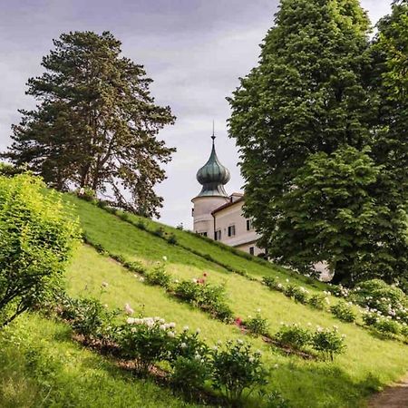 Urlaub In Schlossnaehe Артштеттен Экстерьер фото