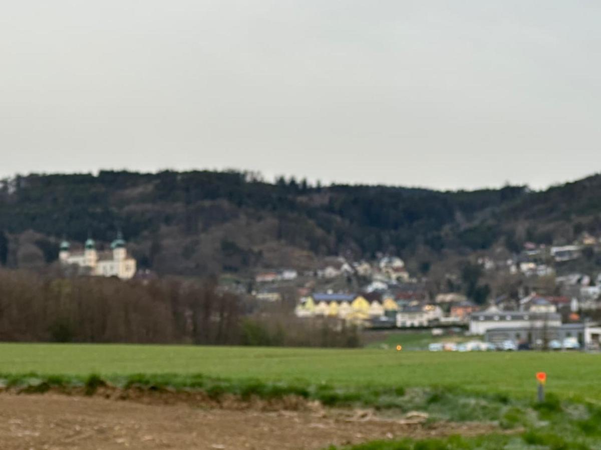 Urlaub In Schlossnaehe Артштеттен Экстерьер фото